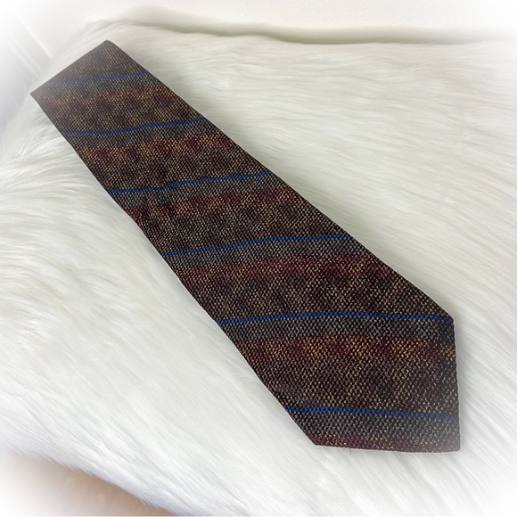 💕Very Handsome Multicolored Mens Silk Necktie💕 - Picture 7 of 12